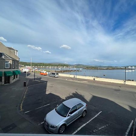 Fantastic 3 Bedroom Holiday Home Millport Luaran gambar